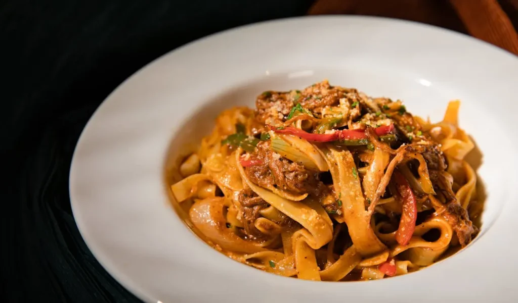 Tagliatelle al ragù, en klassisk italfiensk pastarätt